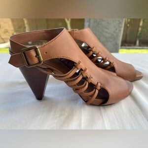 Treasure & Bond Brown Heeled Sandals with Cage Design, Women’s Size 9